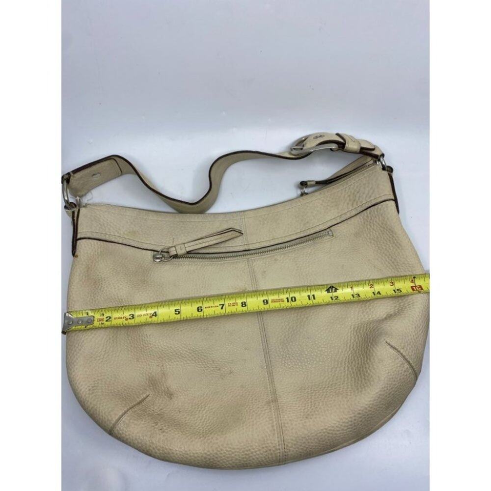 COACH Women's Large Tan Leather Shoulder Bag - Picture 5 of 13